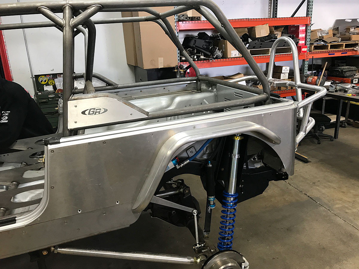 Tracer Stretch LJ Corner Guards Aluminum Jeep Wrangler Corner