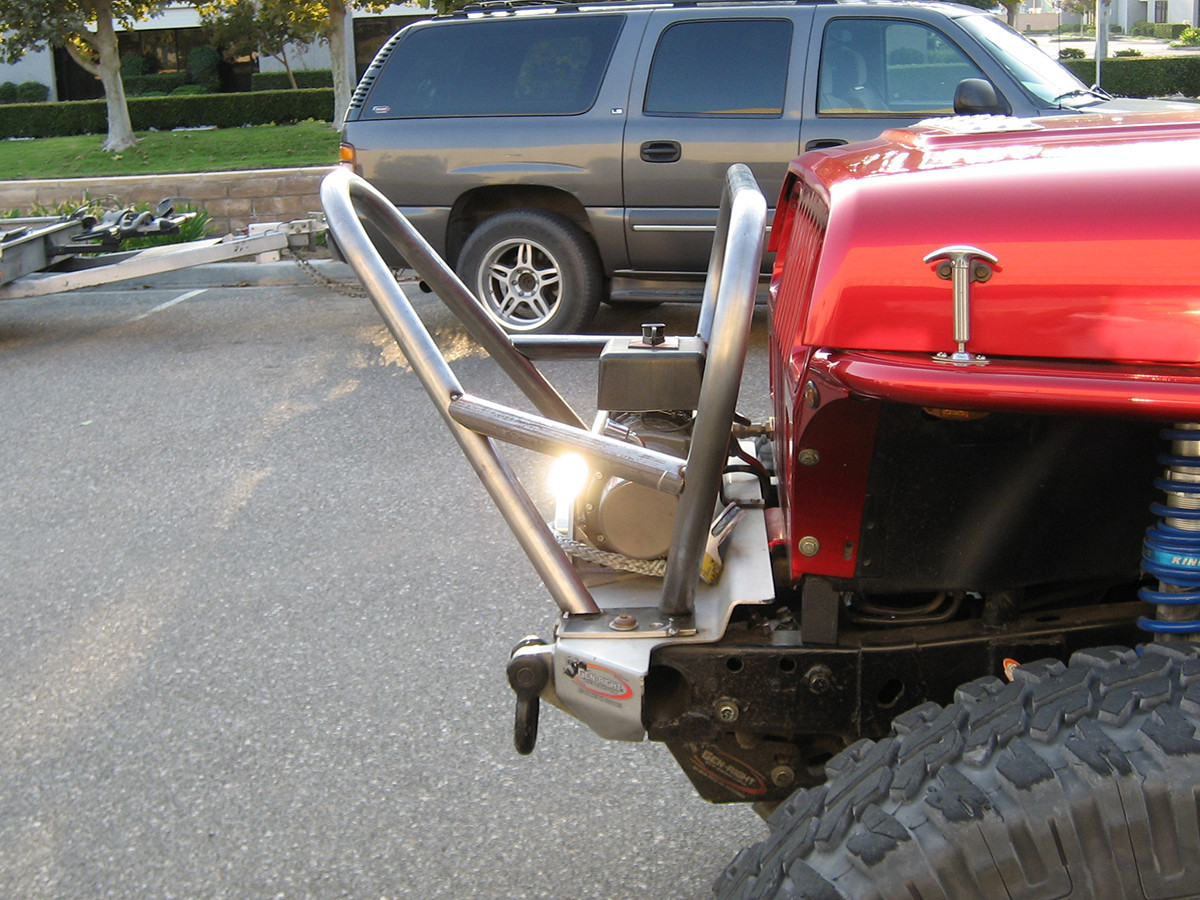 YJ Boulder Stinger Grill Guard Front Bumper Steel GenRight Jeep Parts