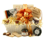 Gourmet gift to the UK IOM