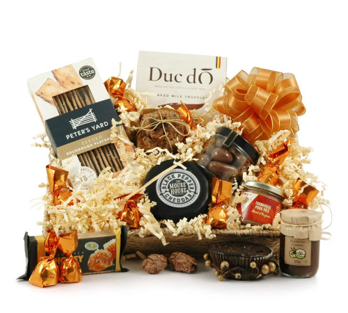 Gourmet gift to the UK IOM