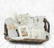 Baby gifts to the UK