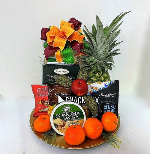 Custom Fruit & Treats 