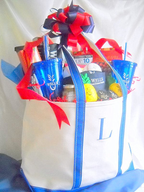 LL Bean gift bags