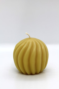 Pure Beeswax Round Swirl Candle