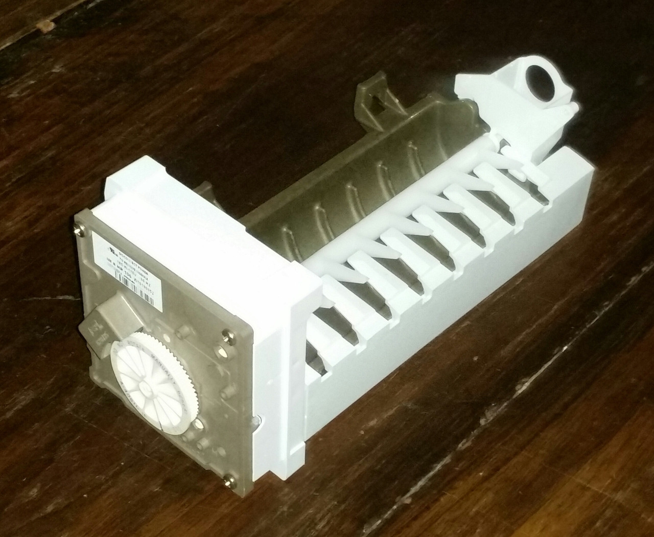 AMANA HR 106 W10190978 ICE MAKER GENUINE NEW OEM