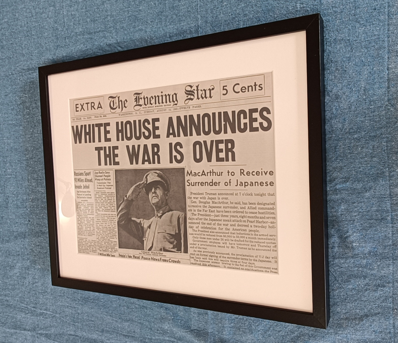 NEWYORK MINUTES 洋書 Framed Historic Reprint - World War II is Over - White House
