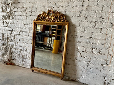 Vintage Crested Giltwood Mirror, c.1960s