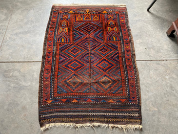 Rug #136 Balouch Prayer Rug 3'1 x 4'8, Antique 