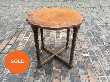 Scalloped Edge Occasional Table, Vintage