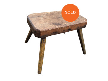 Footstool Primitive Wooden Folksy / Antique