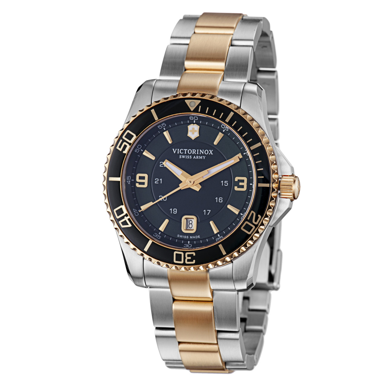 victorinox maverick green dial