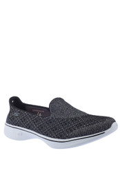 skechers goga pillars