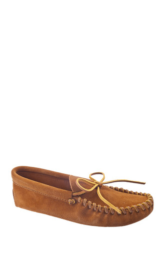 minnetonka men's leather laced softsole moccasin
