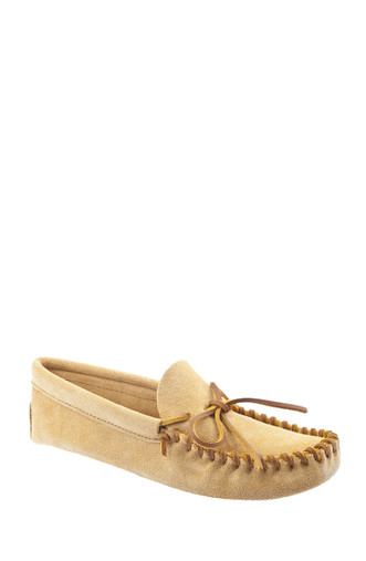 minnetonka men's leather laced softsole moccasin