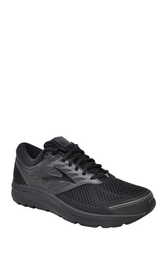 all black brooks men's shoes