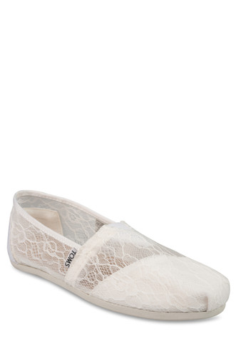 lace toms shoes