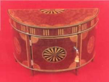 Demi-Lune Commode
