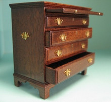 Bachelors Chest
