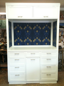 Cabinet 8