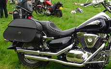 Miff’s Yamaha Road Star w/ Warrior Motorcycle Bags