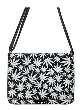 SLCM 5766 CANNABIS LEAVES GLOW