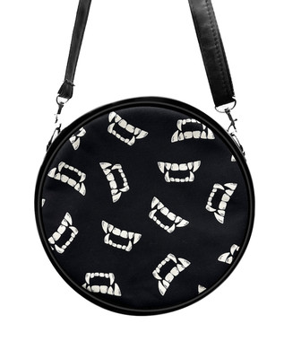 SCKB 1354 VAMPIRE TEETH GLOW