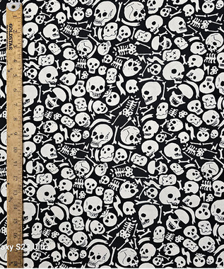1384 TOSSED SKULLS AND BONES