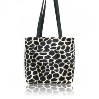 BB 3026 GIRAFFE 101 ANIMAL FUR GIRAFFE PATTERN BUCKET