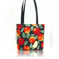 BB 4003 APPLE 101 FRUIT PATTERN BUCKET