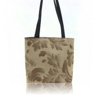 BB 5718 FLOWERS 138 TAPESTRY DESIGN PATTERN TRI-FOLD WOMEN