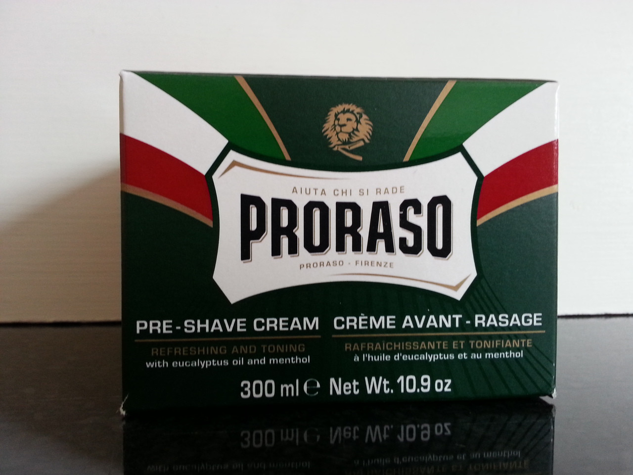 Proraso pre shave cream green XL 300ml pot with Eucalyptus and Menthol -  Gemstone Trading