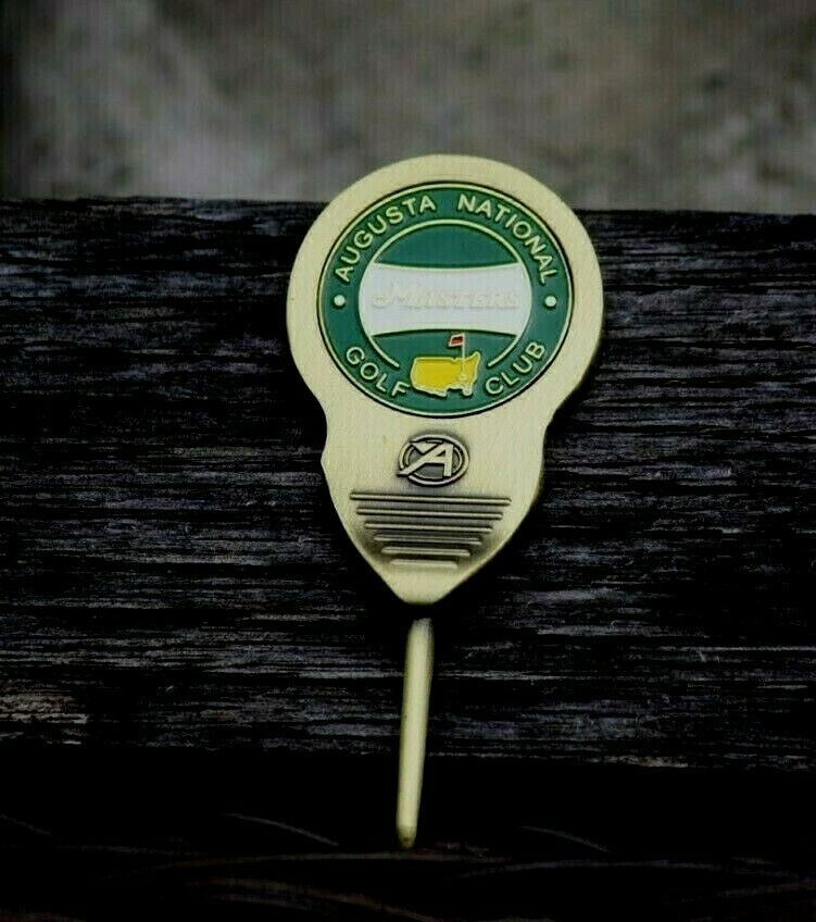 The Masters Green Banner Single Prong Divot Tool - Classic Golf of