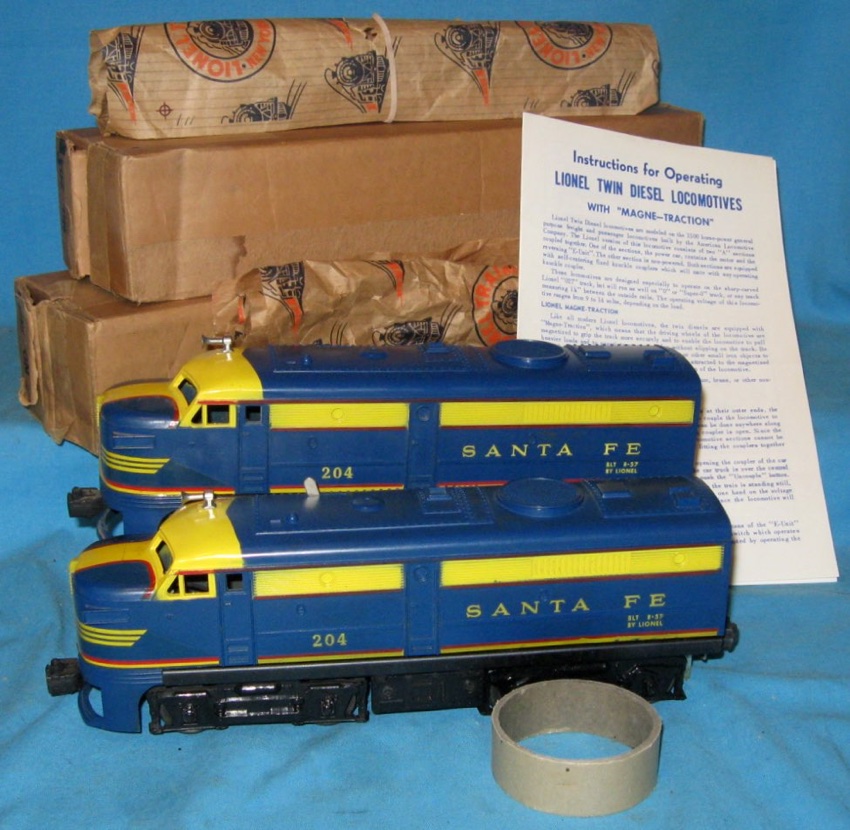 1950s lionel santa fe train set
