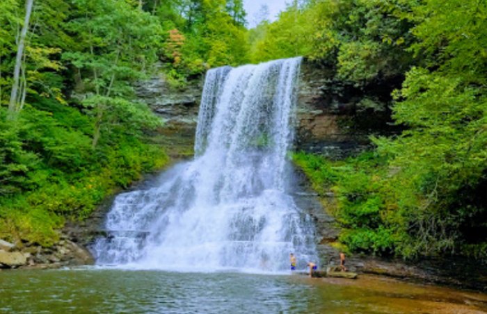Cascade-Falls-Is-A-69-Foot-Waterfall-Located-In-Giles-County