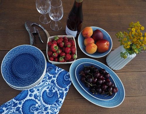 How To Decorate With Blue: 5 Simple Ways To Add This Classic Color To 