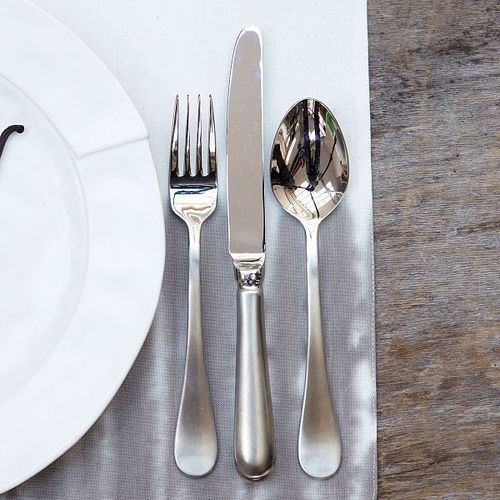 Elegant Dining with House Doctor Cutlery Esthetic Living