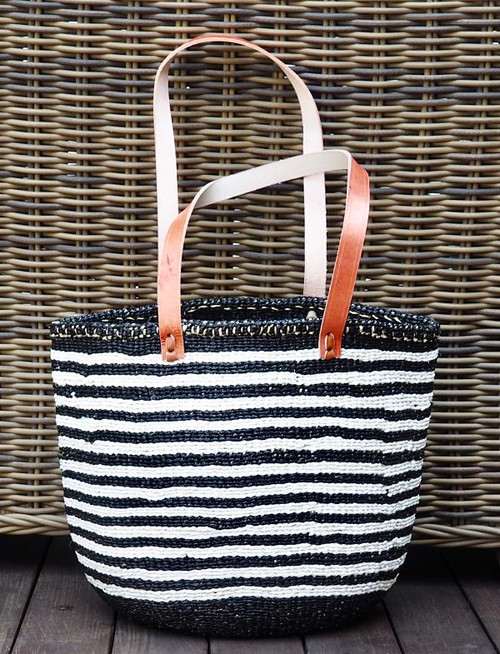 Kiondo Basket - Thin Stripes Black & White w/ Long Handles- Medium ...