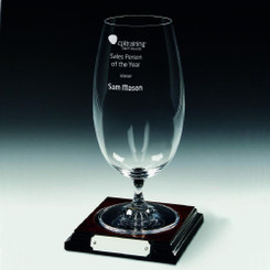 680ml Beer Glass on Wood Stand - 22cm