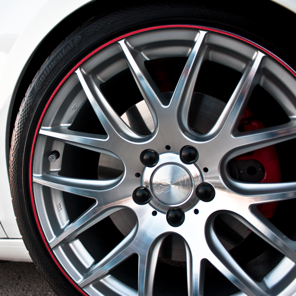 Upgrade Your Auto Wheel Bands Black in Black Pinstripe Rim Edge Trim for Dodge Challenger