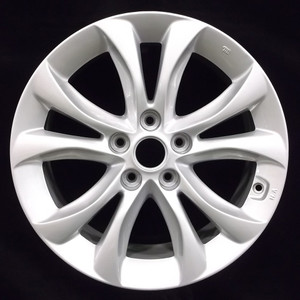 Perfection Wheel | 17-inch Wheels | 12-14 Hyundai Genesis | PERF06649