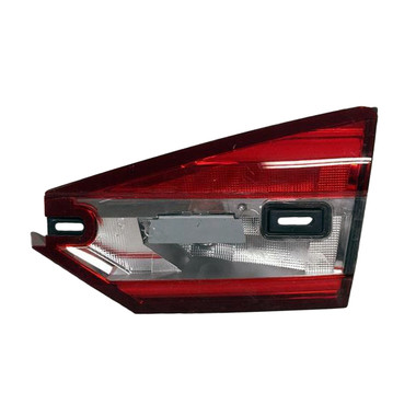 Upgrade Your Auto | Replacement Lights | 17-19 Ford Fusion | CRSHL03346