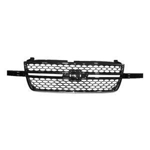 Upgrade Your Auto | Replacement Grilles | 05-06 Chevrolet Silverado 1500 | CRSHX09235