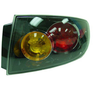 Upgrade Your Auto | Replacement Lights | 04-06 Mazda 3 | CRSHL08397