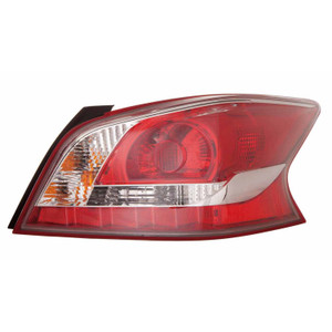 Upgrade Your Auto | Replacement Lights | 13-14 Nissan Altima | CRSHL09895