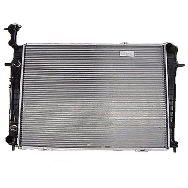 Upgrade Your Auto | Radiator Parts and Accessories | 05-09 Kia Sportage | CRSHA05172