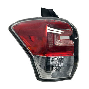 Upgrade Your Auto | Replacement Lights | 17-18 Subaru Forester | CRSHL10366