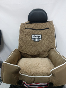 Seat Armour Tan Pet Bed w/Jeep Grille Logo