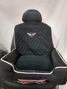 Seat Armour Black Pet Bed w/Corvette C5 Emblem