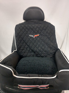 Seat Armour Black Pet Bed w/Corvette C6 Emblem