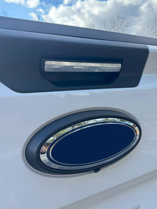 1pc Luxury FX Polished Tailgate Handle Accent Trim for 2024-2025 Ford Ranger